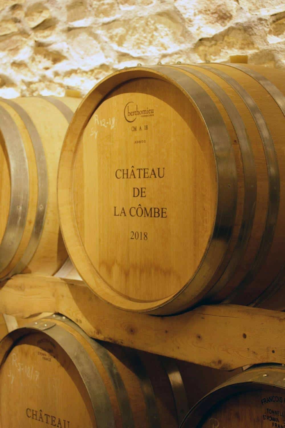 Chateau-de-La-Combe-wine-aging-in-barrels